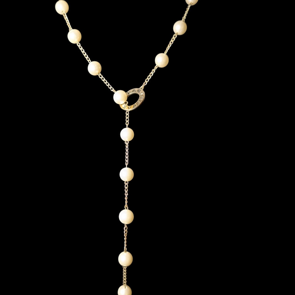 Lustrous Pearl Drop Necklace